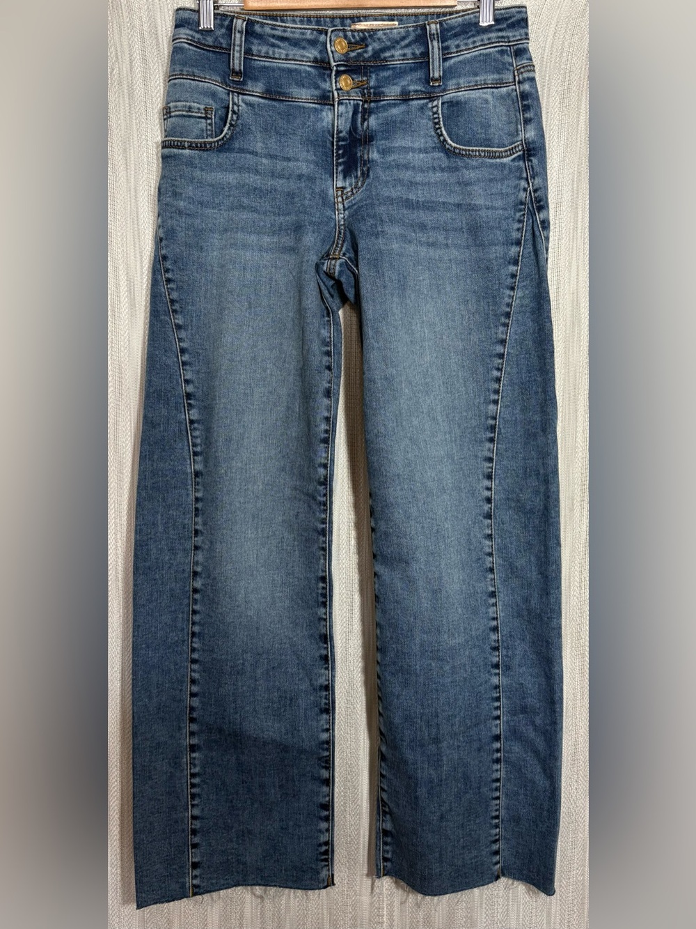 Kut from the Kloth Medium Blue Charlotte Wide Leg